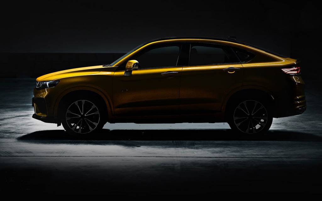 Гибридный кросс-купе Geely Xingyue Гибридный кросс-купе Geely Xingyue